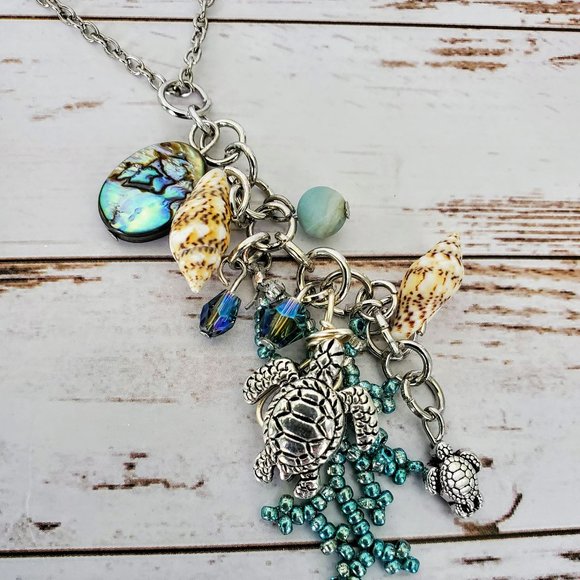 Jewelry - Seaside Dreams Charm Necklace